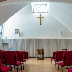 Crossway基督教中心用皇家88将人们聚集在一起
